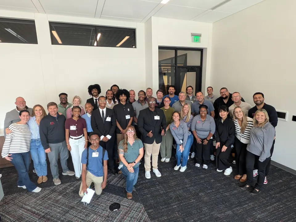 David Mykel Taylor Scholars and industry mentors together at QTS